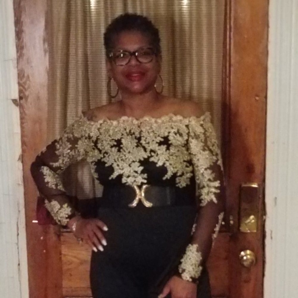 Meet your Posher, Antoinette